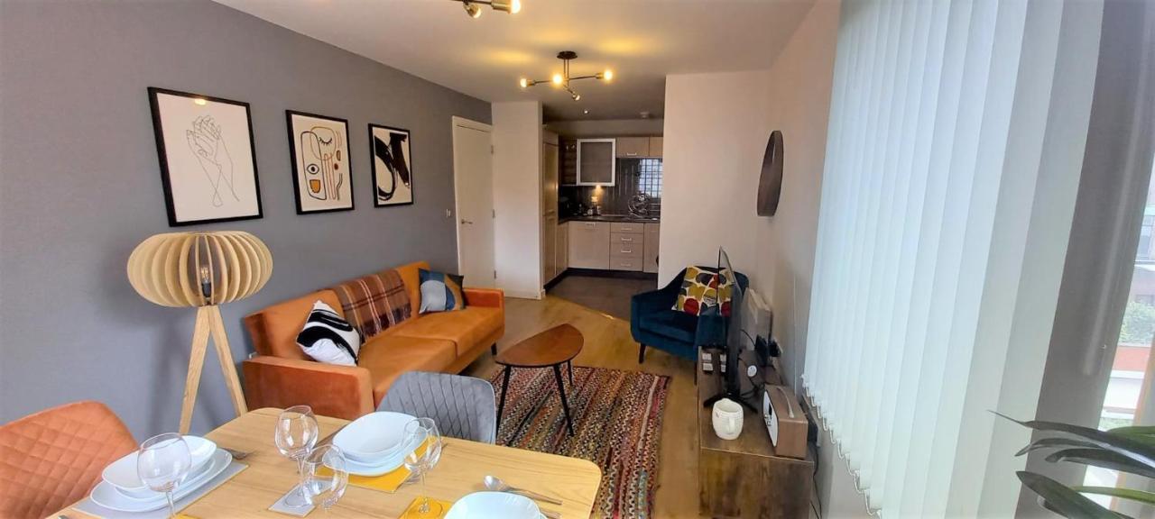 Stunning Modern Coventry City Centre Apartment Esterno foto
